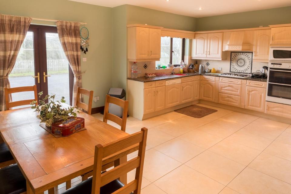 Bree House Malin Head Villa ภายนอก รูปภาพ