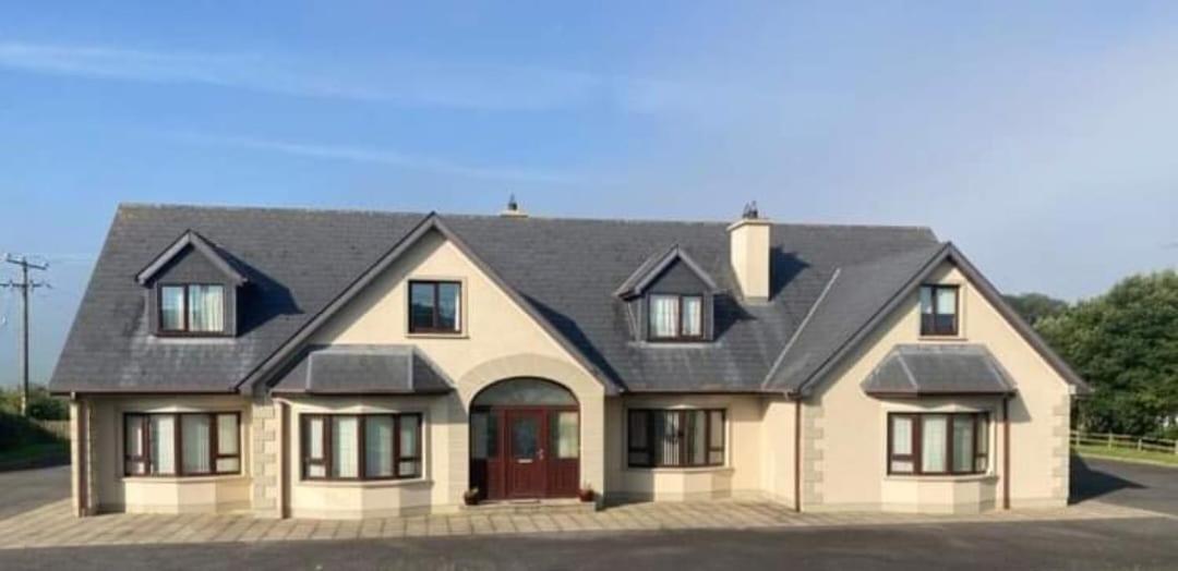 Bree House Malin Head Villa ภายนอก รูปภาพ